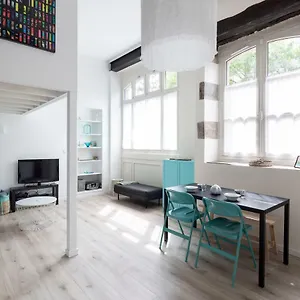  Appartement L'instant - Appt Climatise Pour 4 , Centre France